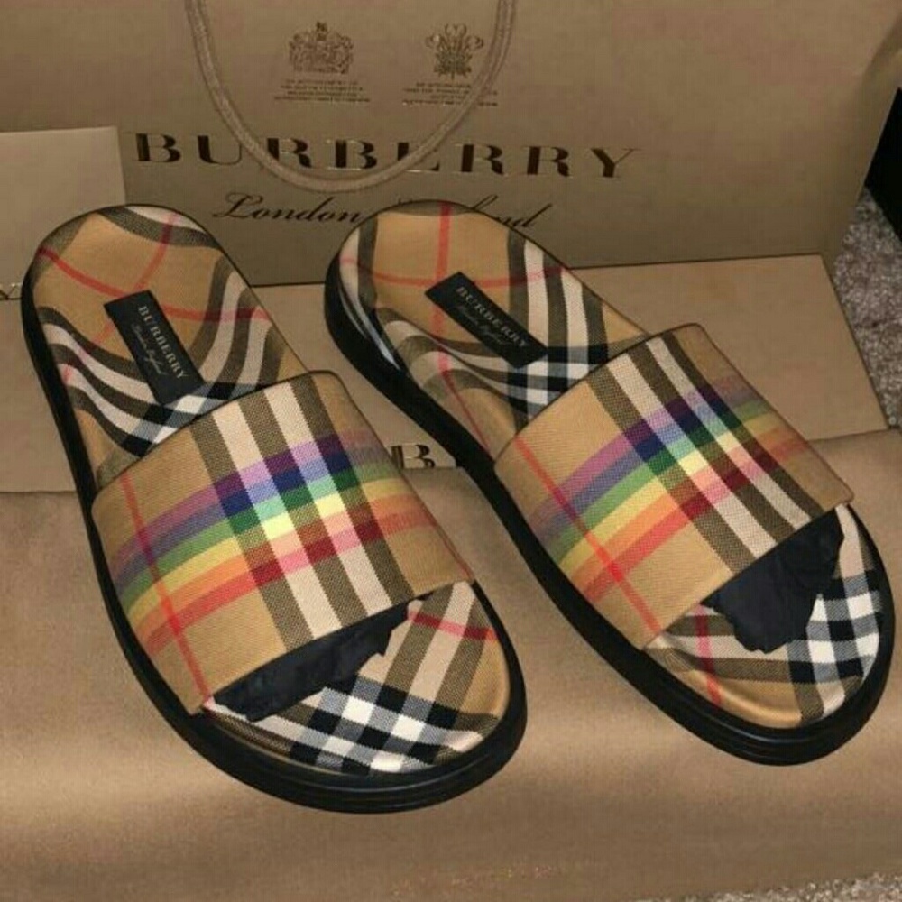 Burberry rainbow vintage slides
